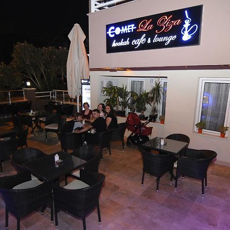 Comet De Luxe มาร์มาริส ภายนอก รูปภาพ